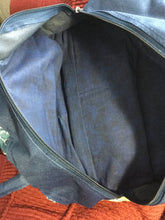 flower power zippered handbag